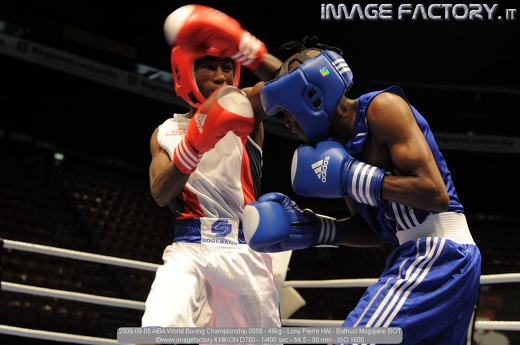 2009-09-05 AIBA World Boxing Championship 0058 - 48kg - Lony Pierre HAI - Bathusi Mogajane BOT